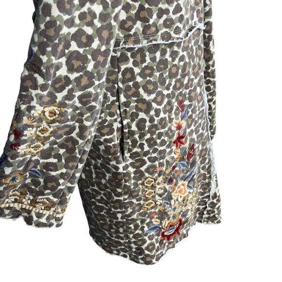 CAITE Small Leopard Camo Print‎ Floral Embroidered French Terry Cardigan Hoodie - Picture 5 of 11